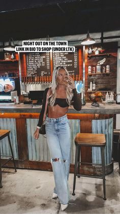 Winter Nashville Outfits Going Out, Western Going Out Outfit, Country Bar Outfit Night, Bar Outfit Night Winter, College Bar Outfit, Bar Outfit Winter, Bar Crawl Outfit, Bar Night Outfit, Night Out Outfit Bar