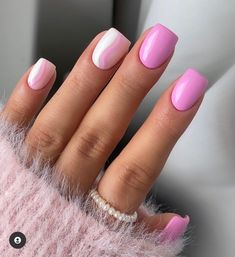 Vom Avea Un Copil, Short Pink Nails, Square Nail Designs, Pink Acrylic Nails, Dipped Nails, Square Nails