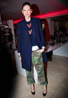 Jenna Lyons Casual Chique, American Fashion Designers, Navy Sweater, Green Pants, Book Signing