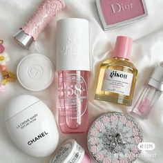 Save=follow #skincare #makeup #xiaohongshu Skincare Makeup, It Girl, Body Care, Dior, Chanel