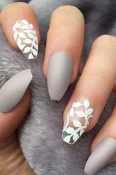 White Floral Nails, Holiday Party Nails, Space Nails, Her Nails, Rose Gold Nails, Nails White, Party Nails, White Nail, Bridal Nails