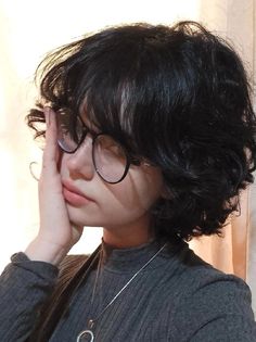 Fluffy Curly Hair, Tomboy Haircut, Poofy Hair, Tomboy Hairstyles, Short Grunge Hair