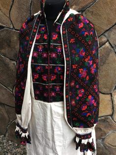 Ukrainian Art, Folk Dresses, Folk Embroidery, Vera Bradley Backpack, Vera Bradley, Romania, Ukraine, Embroidery, Dresses