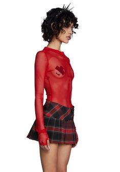 cuz you have nothing to hide, babe. This long sleeve top has a stretchy fishnet construction, thumbhole cuffs, and a round neckline with ribbed trim. Mood Grunge, 90s Platform Shoes, Red Dolls, Fishnet Top, Lace Up Leggings, Grunge Clothing, Vs The World, Fishnet Stockings, Current Mood