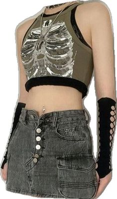 Punk Halloween Cosplay Tops, Punk Style Tops For Halloween Cosplay, Punk Tops For Halloween Cosplay, Trendy Tops For Halloween Concert, Trendy Halloween Cosplay Tops, Gothic Party Tops With Skull Print, Edgy Skull Print Party Tops, Edgy Skull Print Top For Party, Casual Skull Print Top For Party