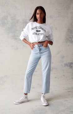 Light Wash Mom Jeans, High Waisted Straight Leg Jeans, High Rise Jeans, Pacsun, New Season, Boyfriend Jeans, Straight Leg Jeans, Leg Jeans, Womens Bottoms