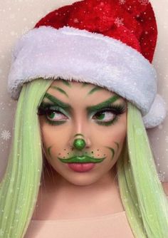 Fun Christmas Makeup, Grinch Makeup, Christmas Makeup Looks, Xmas Makeup, Grinch Costumes, Christmas Eye Makeup, Day Makeup Looks, Christmas Makeup Look, Holiday Makeup Looks