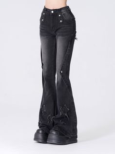 Baggy Flare Pants, Black Outfit With Jeans, Aesthetic Black Jeans, Acubi Jeans, Blue And Black Outfit, Edgy Pants, Emo Jeans, Aesthetic Pants, Pants Aesthetic