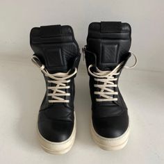 Rick Owens Geobasket Size 41 / Us8 Slightly Worn Rick Owens Vans, Rick Owens Big Laces, Rick Owens Pentagram, Rick Owens Vintage Sneaker, Rick Owens Strobe Vans, Rick Owens Geobasket, Rick Owens, Men's Shoes, Black