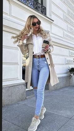 Outfits Con Jeans, Winter Fashion Outfits Casual, Outfit Mujer, Casual Day Outfits, Elegante Casual, Casual Chic Outfit, Casual Work Outfits, Looks Chic, Work Outfits Women