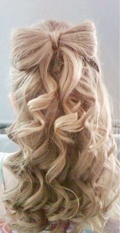 Curly Homecoming Hairstyles, Easy Homecoming Hairstyles, Braids Pictures, Dance Hairstyles, Bow Hairstyle, Prom Hairstyles For Long Hair, Long Blonde, Half Up Hair, Long Blonde Hair