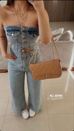 Backless Shirt Outfit, Corset And Jeans, Casual Oufits, Miami Outfits, Jeans Outfit Women, Looks Country, Dressy Casual Outfits, Beach Wear Outfits