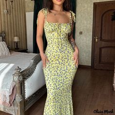 Olivia Mark - Floral Print Camisole Maxi Dress Bodycon Dress Casual, Bodycon Casual, Deep V Neck Dress, Maxi Dress Outfit, Strap Dresses, Sun Dresses, Long Beach Dress, Dress Women Elegant, Womens Floral Dress