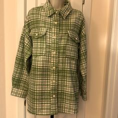 Nwt Beautiful Shacket Size Medium Green & White W/Pearl Buttons Pit To Pit 23” Collar To Hem 30” Forever 21 Long Sleeve Spring Outerwear, Forever 21 Long Sleeve Fall Outerwear, Forever 21 Long Sleeve Outerwear For Fall, Green Long Sleeve Shacket For Spring, Forever 21 Button-up Outerwear, Forever 21 Long Sleeve Outerwear With Pockets, Forever 21 Oversized Outerwear For Fall, Forever 21 Casual Button-up Outerwear, Casual Button-up Outerwear By Forever 21