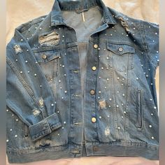 Slight Over Sized. Medium Wash Blue Sparkly Denim Jacket, Light Blue Long Sleeve Denim Jacket For Winter, Light Blue Long Sleeve Denim Jacket, Free People Jean Jacket, Free People Jacket, Over Sized, Jean Jackets, Pearl Studs, Jean Coat