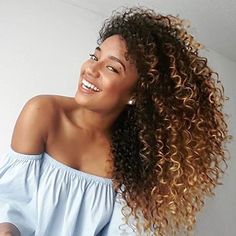 Brazilian Straight Hair Weave, Honey Blond, Straight Weave Hairstyles, Curly Hair Photos, Brazilian Straight Hair, Bundles With Closure, Curly Lace Front Wigs, Human Hair Bundles, Curly Hair With Bangs