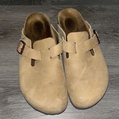 Great Condition- Oiled Leather Clogs Birkenstocks Clogs, Leather Clogs, Birkenstock Shoes, Birkenstock, Clogs, Size 7, Women Shoes, Leather, Women Shopping