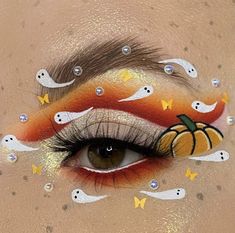 Fall Makeup Designs, Fun Halloween Makeup Looks, Pumpkin Eye Makeup, Halloween Makeuo, Pumpkin Makeup, Holloween Makeup, Cute Halloween Makeup, Holiday Makeup Looks, Halloween Makeup Ideas