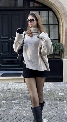 Bohemian Minimalist Fashion, Museum Outfit, Stile Blair Waldorf, Autumn Palette, Chique Outfit, Winter Trip, Winter Inspo