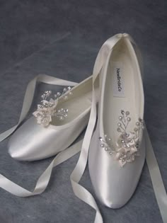 Bridal Flat Shoes, Royal Blue Flats, Ivory Flats, Ballet Pointe Shoes, Bridal Flats, Ballet Style, Ballerina Slippers, Wedding Shoes Flats