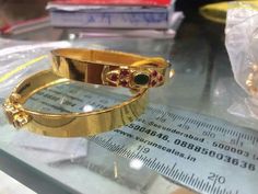 Gold Bangals Design Latest, Baby Jewelry Gold, Plain Gold Bangles, Kids Gold Jewelry, Gold Bracelet Simple, Antique Gold Jewelry Indian