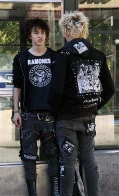 Punk Outfits Male. There are any references about Punk Outfits Male in here. you can look below. I hope this article about Punk Outfits Male can be useful for you. Please remember that this article is for reference purposes only. #punk #outfits #male Punk Outfits Men, Punk Guys, Indie Outfits Grunge, Rock Boys, Punk Boy, Punk Men, Punk Culture, Punk Pants, Punk Rock Outfits