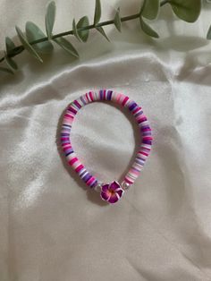 these beautiful summer flower bracelets are so perfect for summer, they add a pop of colour to any outfit, and come in 5 different colours; pink, blue, magenta, purple and green!! only 1 available in each colour so get it before it's gone 💞 Pink Flower Jewelry For Vacation, Pink Flower Jewelry For The Beach, Pink Flower-shaped Jewelry For Vacation, Pink Flower Jewelry For Beach, Summer Purple Beaded Bracelets, Multicolor Flower Bracelets For Beach, Purple Beaded Bracelets For Summer, Pink Flower Beaded Bracelets For Summer, Multicolor Flower-shaped Friendship Bracelets For The Beach