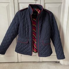 Talbots Navy Quilted Jacket With Red Piping Size P Never Worn Preppy Blue Outerwear For Fall, Navy Preppy Long Sleeve Outerwear, Preppy Fitted Winter Outerwear, Fitted Preppy Winter Outerwear, Fitted Preppy Outerwear For Winter, Navy Fitted Preppy Outerwear, Navy Quilt, Quilted Jacket, Jackets For Women