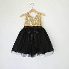 Gold and Black flower girl's dress, gold sequined and black tutu girl's dress, girls party dress, evening dress Custom Flower Girl Dress, Black Flower Girl Dress, Black Tutu Skirt, Black Tutu, Gold And Black Dress, Tutu Dresses, Gold Sequin Dress, Trendy Skirts, Girls Christmas Dresses