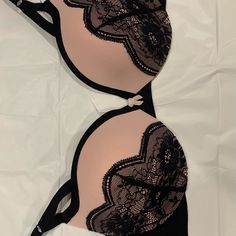 Never Worn In New Condition. Black Stretch Bra With Lace Closure, Feminine Black Bra, Black Stretch Bra With Lace Trim, Black Party Bra With Contrast Lace, Black Bra With Contrast Lace For Party, Sleep Wear, Pink Bra, Bra Styles, Fit Inspo