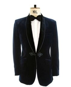 Mens Evening Wear, Dinner Jackets, Mens Formalwear, Menswear Inspiration, Prom Tuxedo, Wedding Dressses, Slim Fit Coat, Morning Suits, Successful Men