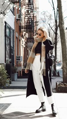 Arielle Lorre, New York Winter Outfit, March Outfits, November Outfits, Nyc Winter Outfits, Day In Nyc, December Outfits, Nyc Spring, Outfits New York