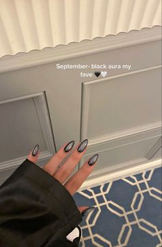 Circular Nail Designs, Dark Gray French Tip Nails, Black Nails Acrylic Chrome, Dark Chrome French Tip Nails, Modern Italian Fashion, Dark Jewel Tone Nails, Types Of Chrome Nails, Nail Inspo For Tan Skin, Alternative Almond Nails