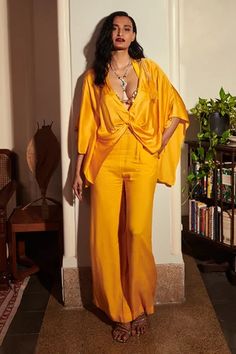 Shop for Dilnaz Karbhary Yellow Cotton Satin Twist Kaftan Top for Women Online at Aza Fashions Isha Gupta, Satin Kaftan, Yellow Kimono, Kaftan Top, Draped Sleeves, Drape Top, Top Satin, Embroidered Kimono, Drape Sleeves