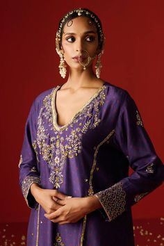 Purple kurta with sequins, dabka, nakshi and zari hand embroidery. Paired with a matching plain pant with embroidered hemline and an embroidered contrasting dupatta. - Aza Fashions Festive Purple V-neck Sets, Festive V-neck Sequin Sets, Elegant Purple V-neck Sets, Bollywood V-neck Sets With Sequins, V-neck Wedding Sets With Sequins, V-neck Sequin Wedding Set, Festive V-neck Embellished Kurta, Festive Embellished V-neck Kurta, Embellished V-neck Sets For Festive Occasions