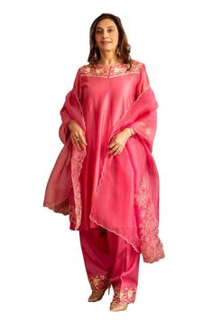 Candy pink kurta featuring floral embroidery. Paired with a straight embroidered pant and a scallop hem dupatta. - Aza Fashions Bollywood Style Traditional Wear With Silk Thread, Bollywood Traditional Wear Made Of Silk Thread, Pink Silk Palazzo Set With Intricate Embroidery, Festive Traditional Wear In Silk Thread, Unstitched Kurta For Traditional Ceremonies, Pink Straight Kurta Salwar Kameez For Traditional Ceremonies, Unstitched Embroidered Suit With Traditional Drape, Embroidered Unstitched Suit With Traditional Drape, Pink Art Silk Kurta With Intricate Embroidery