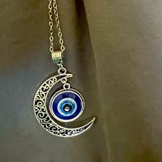 Jewish Star Evil Eye Protection Pendant With Necklace Protection Pendant, Jewish Star, Evil Eye Protection, Wardrobe Wishlist, Love Jewelry, Jewelry Brand, Love Blue, Eye Protection, Star Pendant