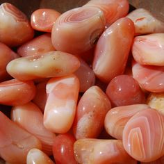 Natural medium banded Carnelian crystal tumbled stones from Botswana. These pieces measure 1 to 1.25 inches.Carnelian is a Stone of Creativity. Stimulates inherent talents, bolsters courage. Excellent stone for public speaking. In confers eloquence and confidence. Assists in theatrical pursuits. Protects against envy, fear, and doubt. Stimulates libido.Chakra: Sacral ❤︎ Follow us on Instagram to keep updated on sales and have first dibs on new products @CasparCuriosities ❤︎ Banded Carnelian, Crystal Vibes, Carnelian Agate, Carnelian Crystal, Pretty Rocks, Cool Rocks, Carnelian Stone, Green Agate, Agate Crystal