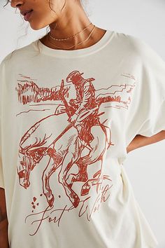 Western Graphics, Cowboy Rodeo, Western Graphic Tees, Rodeo Fashion, Quirky Fashion, Horse T Shirts, Cowboys Shirt, Western Outfits, Apparel Design