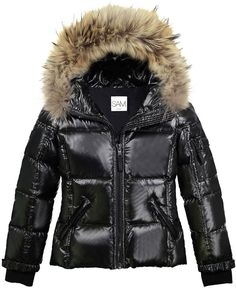 97d0145823aeb8ed80617be62e08bdccdesc52161171ri Pink Puffer Jacket, Girls Fur, Silver Jacket, Cute Coats, Black Puffer Jacket, Down Puffer Coat, Goose Feathers, Black Puffer, Outfit Look