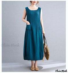 Olivia Mark - Stylish Plus-Size Loose-Fit Sleeveless Maxi Dress with Wrinkle-Free Design Blue Sleeveless Dress With Folds, Sleeveless Blue Dress With Folds, Casual Green Sleeveless Dress With Pockets, Wedding Romper, Elegant Bodycon Dress, Skirted Swimsuit, Velvet Maxi Dress, Loose Maxi Dress, Bodycon Maxi Dresses