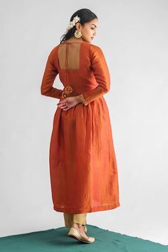 Rust orange anarkali with resham thread embroidery in leaf pattern. Paired with pant. - Aza Fashions Orange Anarkali, Floral Pant, Silk Pant, Organza Dupatta, Women Kurta, Silk Pants, Rust Orange, Thread Embroidery, Silk Embroidery