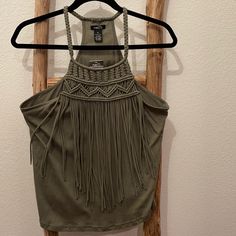 New With Tags Never Worn Olive Green Fringe Tank Size Xl Casual Fringe Crop Top For Summer, Casual Fitted Fringe Tank Top, Fitted Casual Tank Top With Fringe, Casual Summer Tops With Fringe, Casual Sleeveless Fringe Top, Casual Fringe Crop Top For Spring, Casual Fringe Tops For Summer, Casual Fringe Tank Top For Vacation, Spring Casual Fringe Tank Top