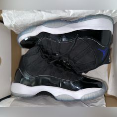 Jordan 11 Size 6 In Great Condition Worn Once Shoes Jordan, Jordan Black, Kids Jordans, Jordan 11, Jordan Shoes, Kids Shoes, Jordan, Shoes Sneakers, Kids Shop