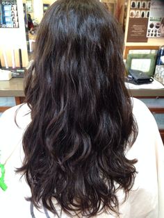 Wavy Perm Women, Soft Wave Perm, Korean Perm Long Hair, Digital Perm Long Hair, Medium Permed Hairstyles, Asian Hair Perm, Soft Perm, Japanese Perm