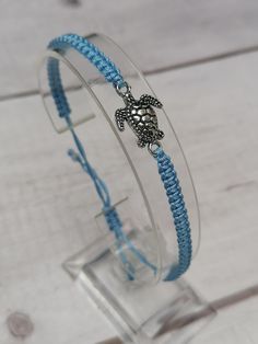 The length of this bracelet is adjustable and adjustable sliding knot closure If your wrist is 15cm to 20cm - this bracelet should fit you without the problem. Please browse our shop for more matching friendship bracelets! https://www.etsy.com/uk/shop/CharmingDesignCrafts?ref=seller-platform-mcnav§ion_id=27396964 https://www.etsy.com/uk/shop/CharmingDesignCrafts?ref=seller-platform-mcnav January - October I will be sending out delivery twice a week. November - December I will be sending out deli Matching Friendship Bracelets, Strength Bracelet, Sliding Knot Closure, Turtle Bracelet, Turtle Gifts, Sliding Knot, Gift For Friend, Matching Bracelets, Braided Bracelets