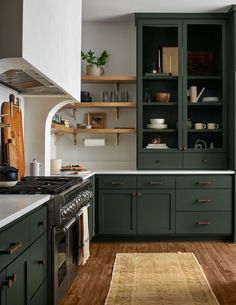 A Dallas Kitchen’s “Fun and Easy” Transformation Pairs Green and Wood Perfectly | Architectural Digest