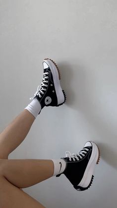 Run Hike Converse Outfit, Converse Hike Outfit, Converse Hike Star, Converse Run Star Hike Outfit Women, Star Hike Converse Outfit, Converse Run Star Outfit, Converse Star Hike, Converse Run Star Hike Black, Converse Hike