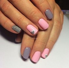 VK is the largest European social network with more than 100 million active users. Our goal is to keep old friends, ex-classmates, neighbors and colleagues in touch. Red Nail Art Designs, Grey Nails, Unghie Sfumate, Pink Manicure, Nail Designs Valentines, Valentine Nails, Cute Gel Nails, Heart Nails