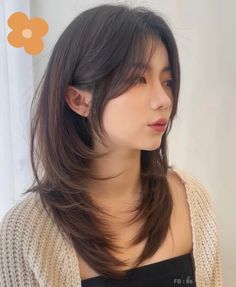 Haircut Inspo Layers Medium, Layered Haircuts For Medium Hair No Bangs, Face Framing Layers Medium Hair Straight, Haircuts For Long Necks For Women, Long Bob Haircuts For Thick Hair Shoulder Length Medium Layered, Asian Haircut Medium Round Faces, Medium Layer Haircut, Long Face Framing Layers Mid Length, Filipino Haircut